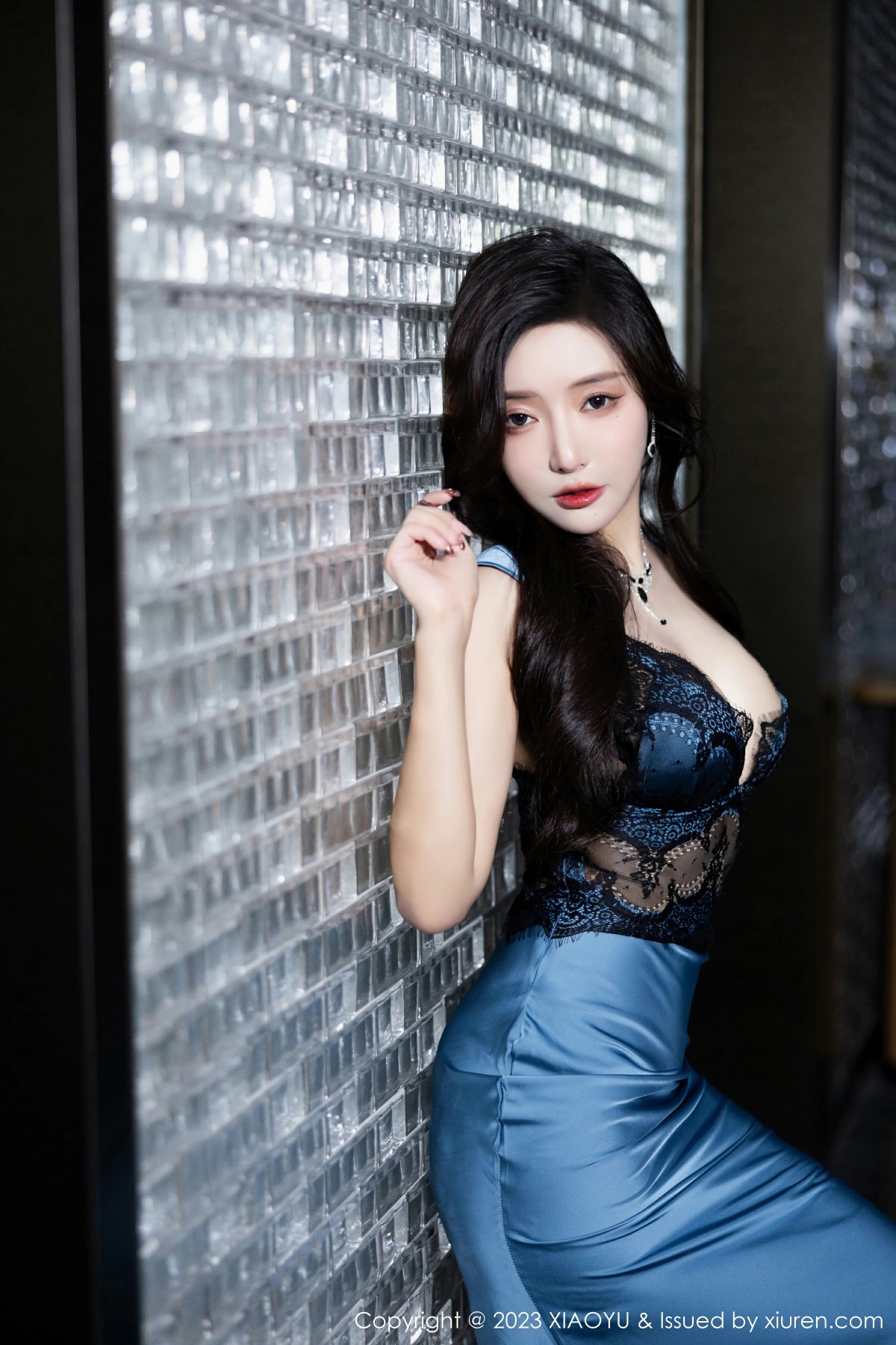 [XIAOYU语画界] 2023.12.13 VOL.1163 王馨瑶yanni 性感蓝黑色连衣礼裙 海南旅拍写真 [93+1P] 第 64 张