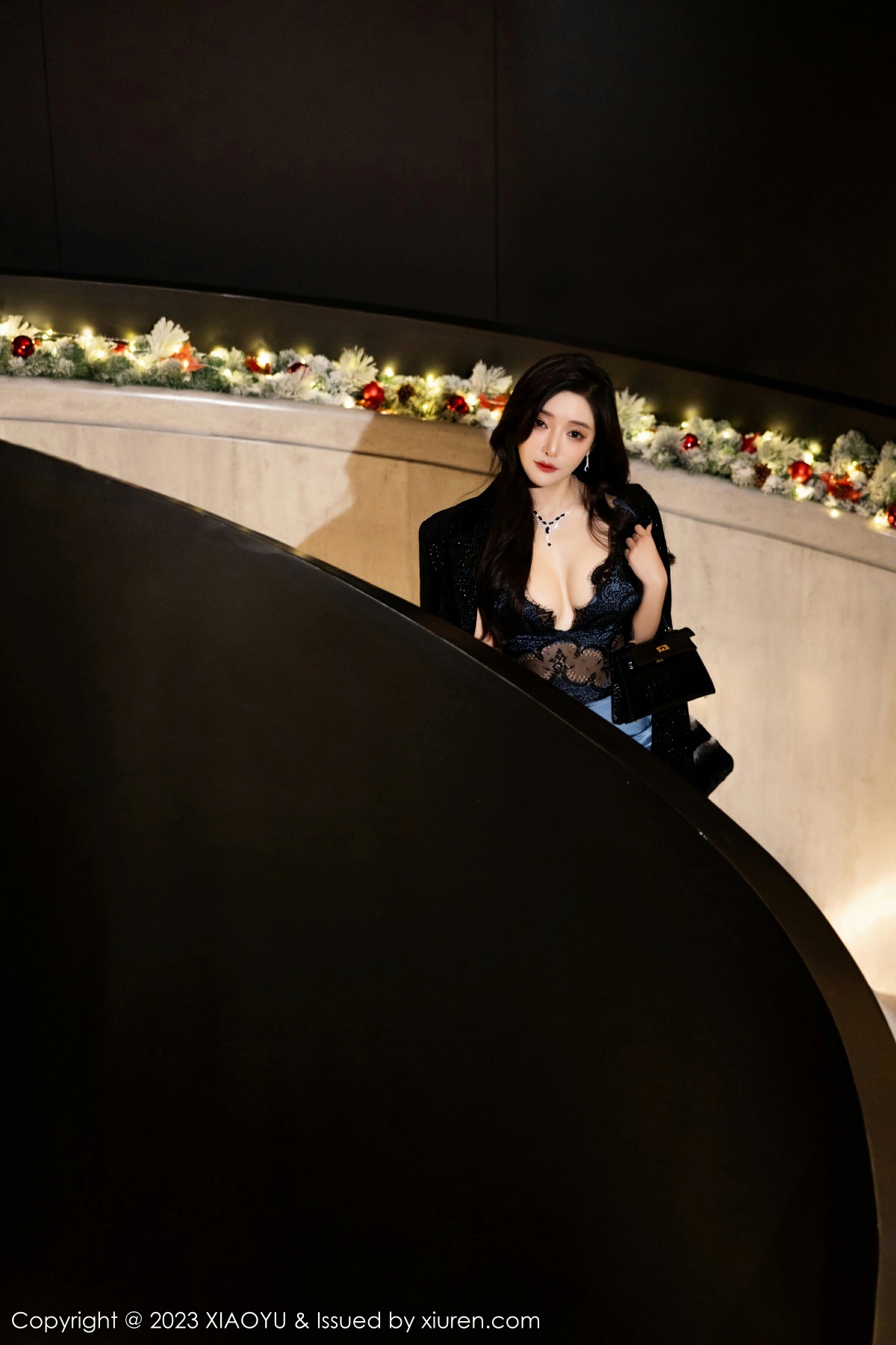 [XIAOYU语画界] 2023.12.13 VOL.1163 王馨瑶yanni 性感蓝黑色连衣礼裙 海南旅拍写真 [93+1P] 第 93 张