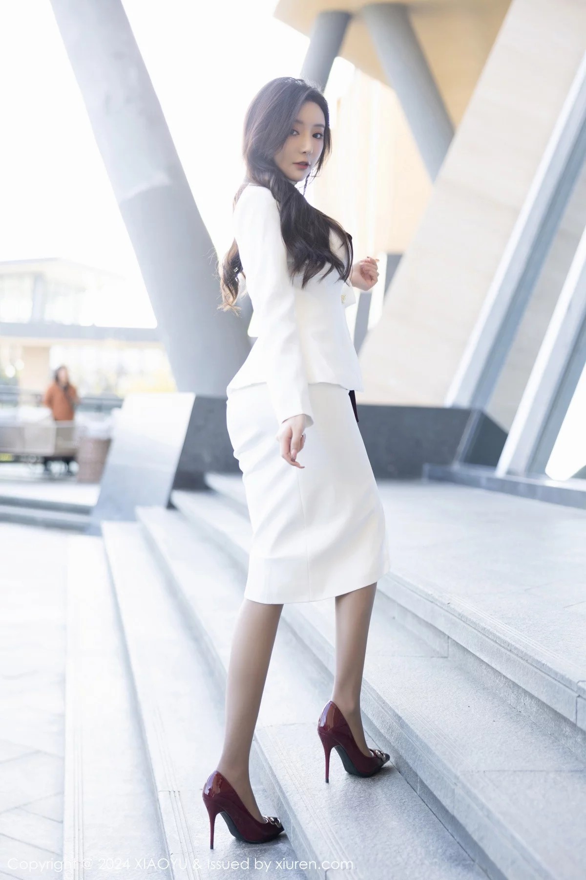 [XIAOYU语画界] 2024.01.11 VOL.1183 王馨瑶yanni 性感白色Ol时尚服饰 海南旅拍写真 [84+1P] 第 70 张