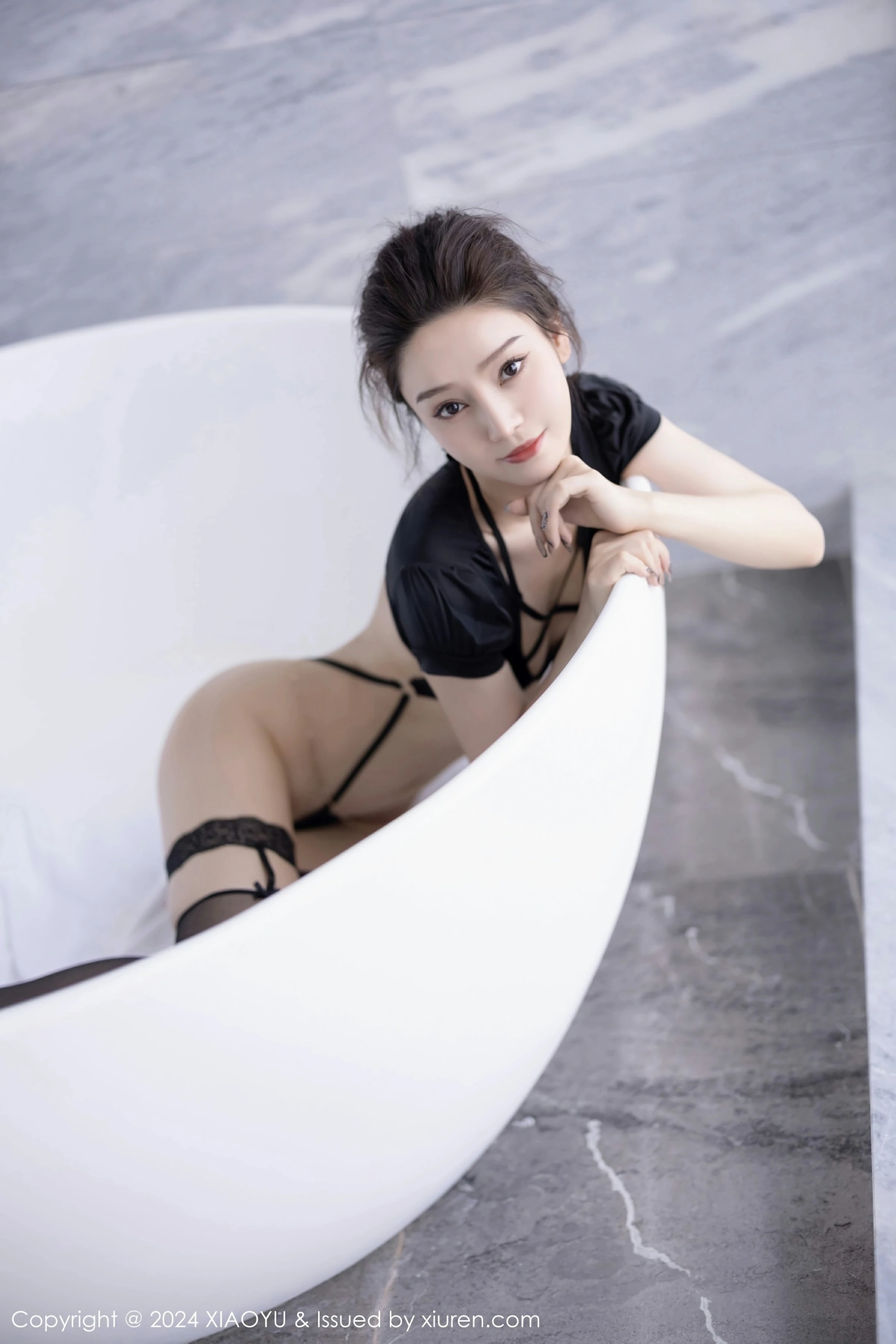 [XIAOYU语画界] 2024.02.20 VOL.1205 苏曼兮 黑色吊带长裙 魅惑黑丝 性感写真 [82+1P] 第 35 张