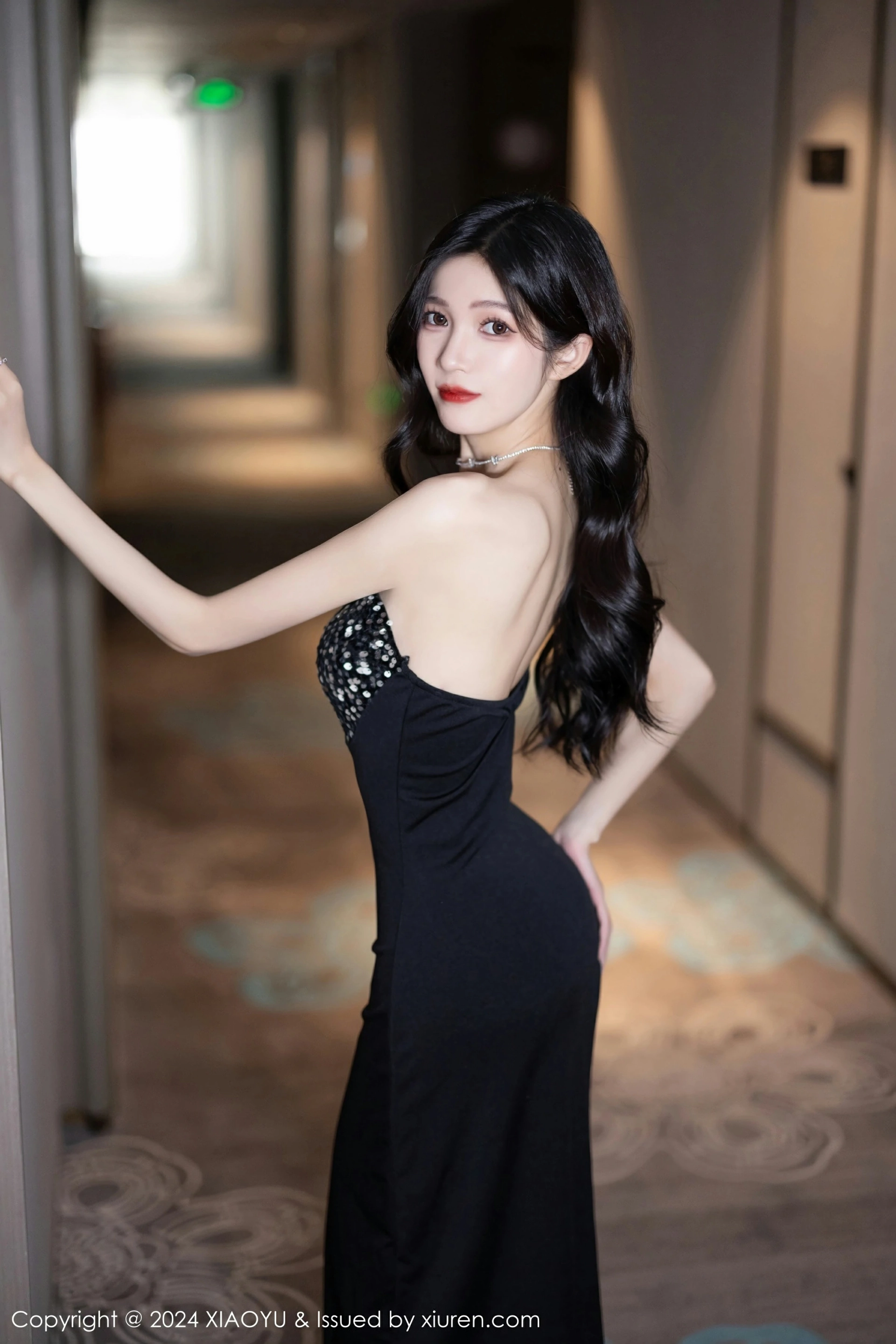 [XIAOYU语画界] 2024.03.04 VOL.1212 程程程- 黑色露肩连衣长裙服饰 魅惑黑丝 性感写真 [85+1P] 第 80 张