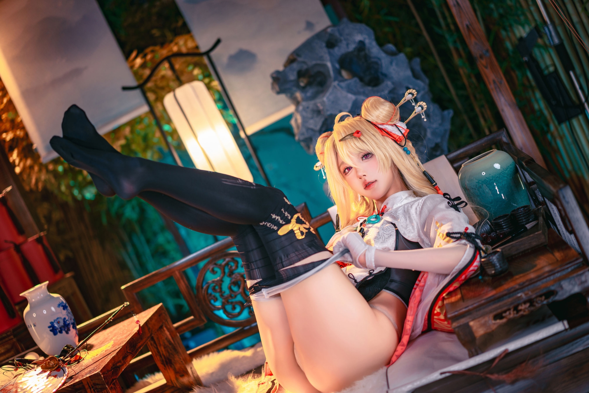 [COSPLAY]阿包也是兔娘 – 交错战线 咎瓦尤斯 封面