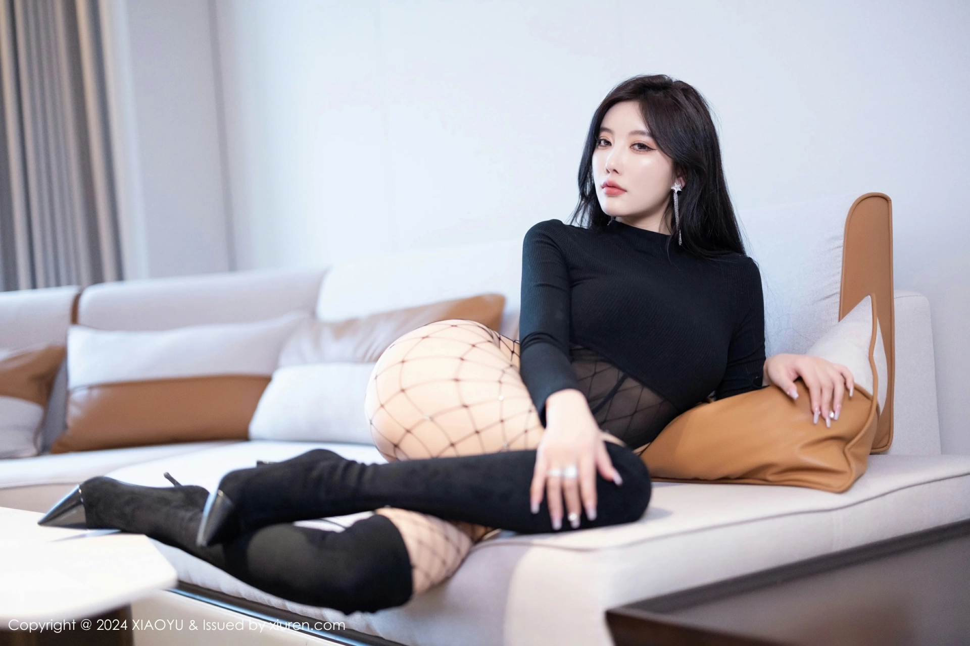 [XIAOYU语画界] 2024.05.31 VOL.1243 杨晨晨Yome 性感黑色网状服饰 黑色长靴 哈尔滨旅拍写真 [81+1P] 第 23 张