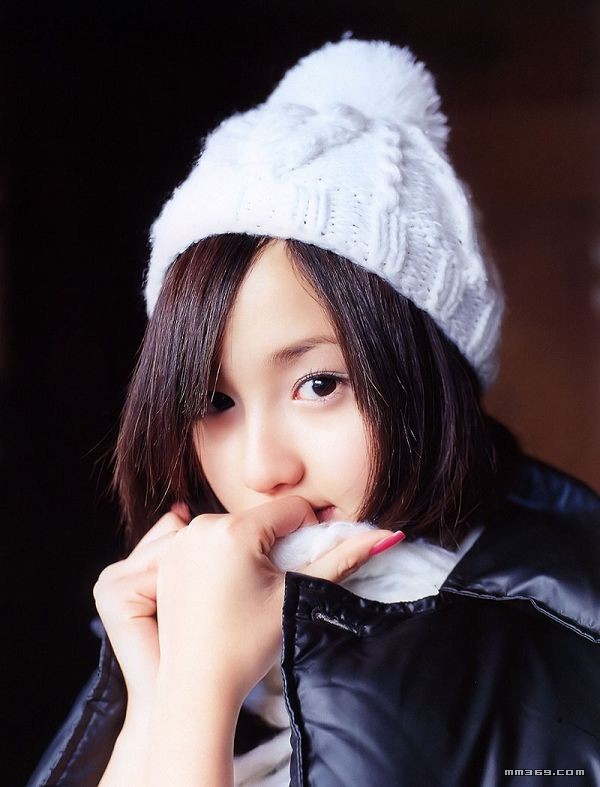 日本有名的清纯校花美女 封面