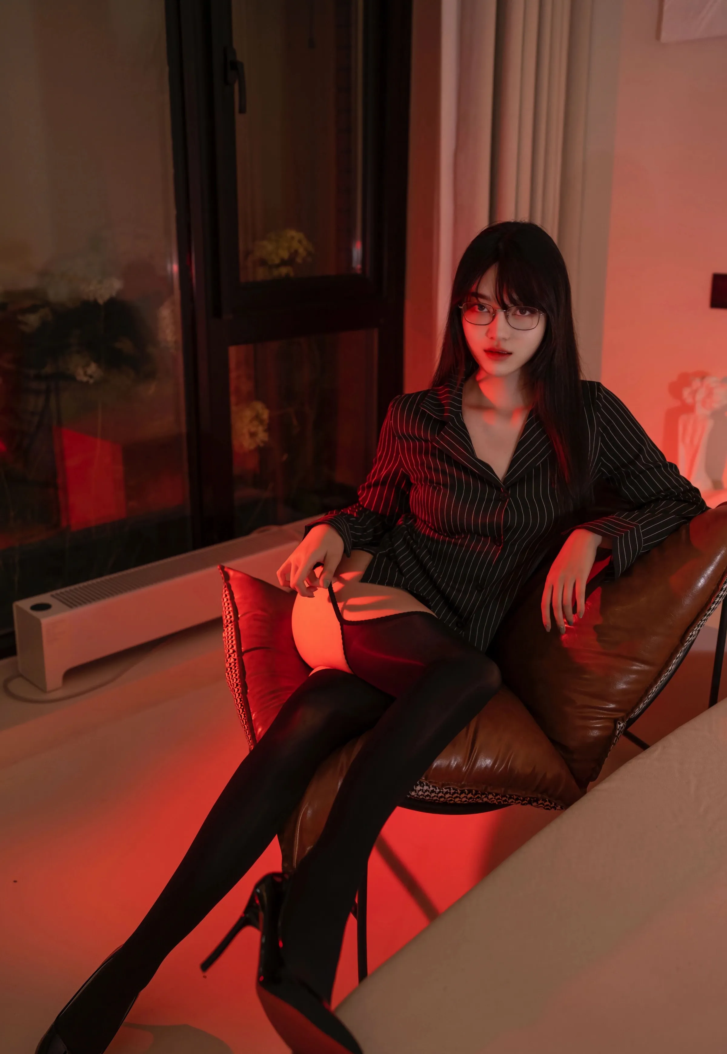 [XINGYAN星颜社] 2025.07.30 VOL.376 白露lulu 黑色衬衫 魅惑黑丝 性感写真 [71+1P] 第 70 张