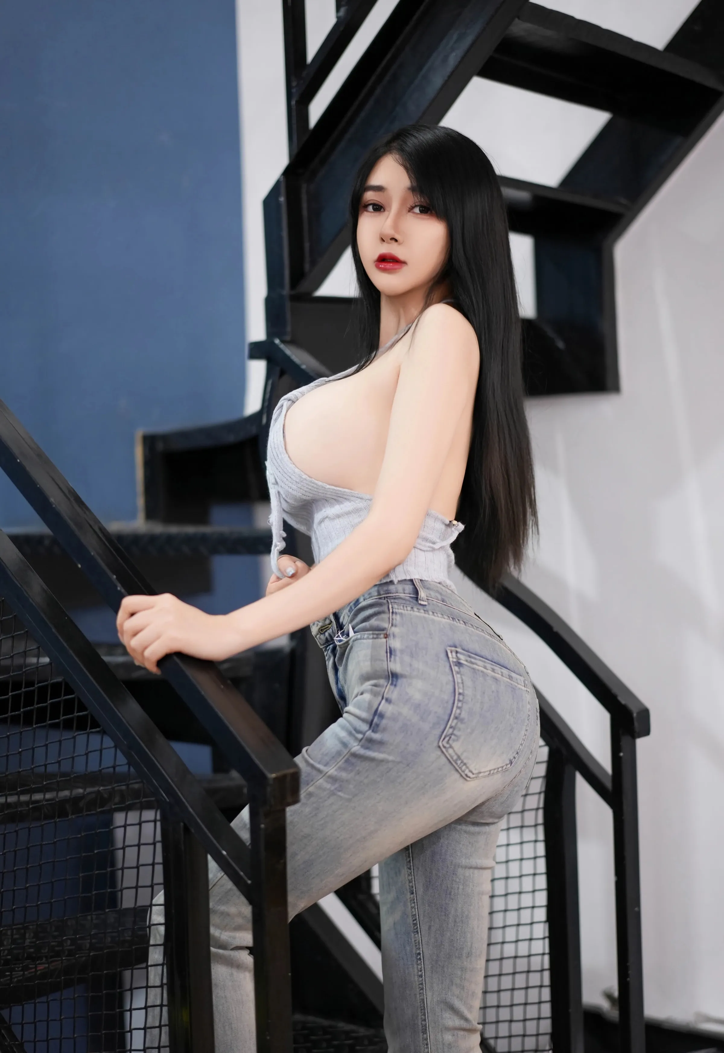 [YOUMI尤蜜荟] 2025.10.09 VOL.1171 凯竹Quinn 蓝色牛仔裤 魅惑黑丝 性感写真 [67+1P] 第 47 张