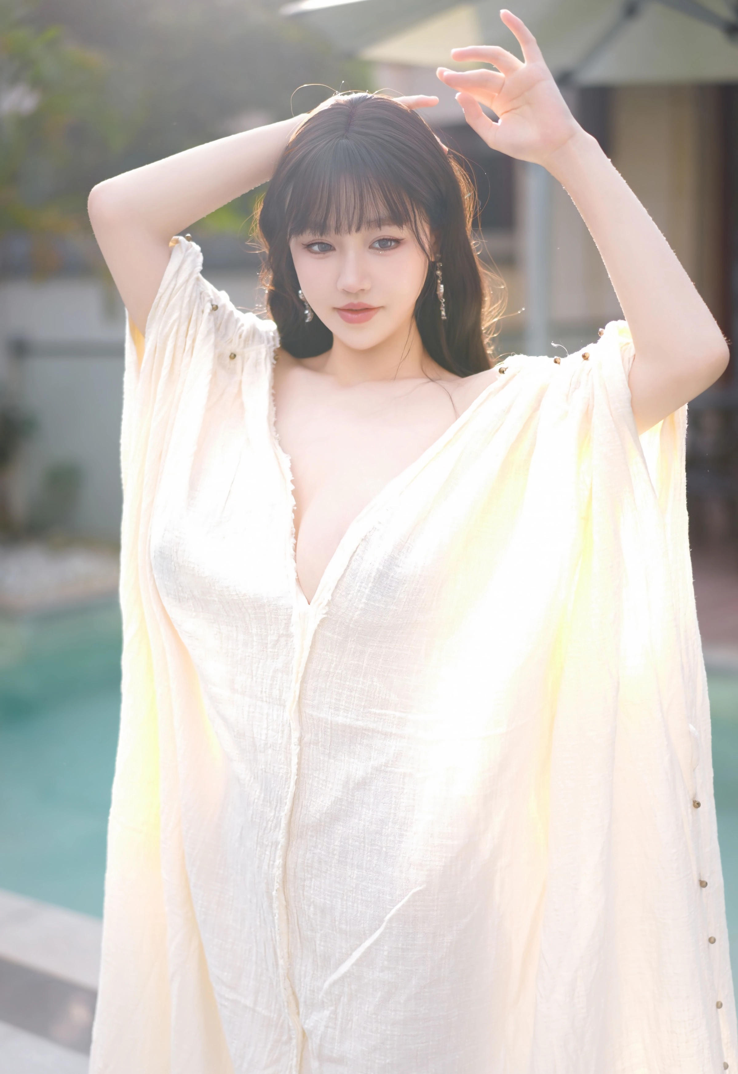 [YOUMI尤蜜荟] 2025.11.28 VOL.1185 心上可Flora 性感浅色浴袍 新加坡旅拍写真 [85+1P] 第 59 张