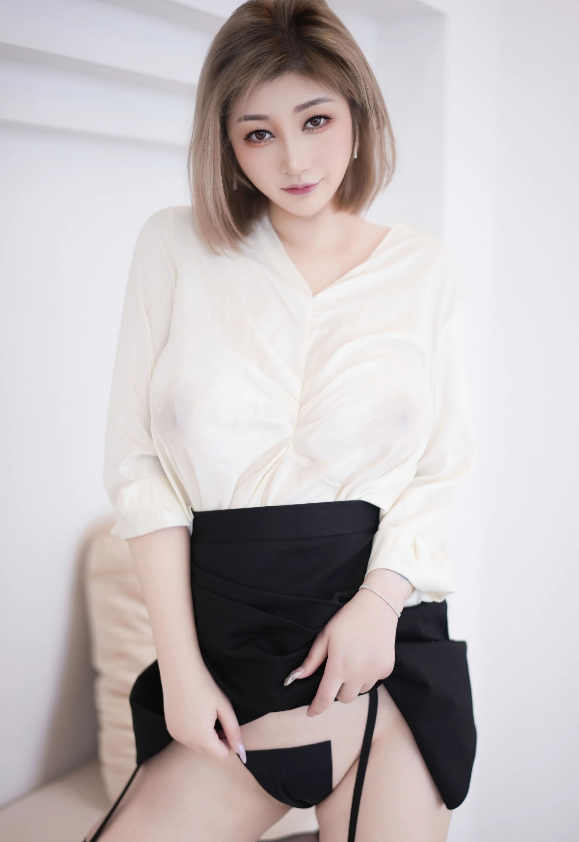 [YOUMI尤蜜荟] 2025.12.31 VOL.1195 妲己_Toxic 黑色短裙 性感写真 [53+1P] 第 18 张