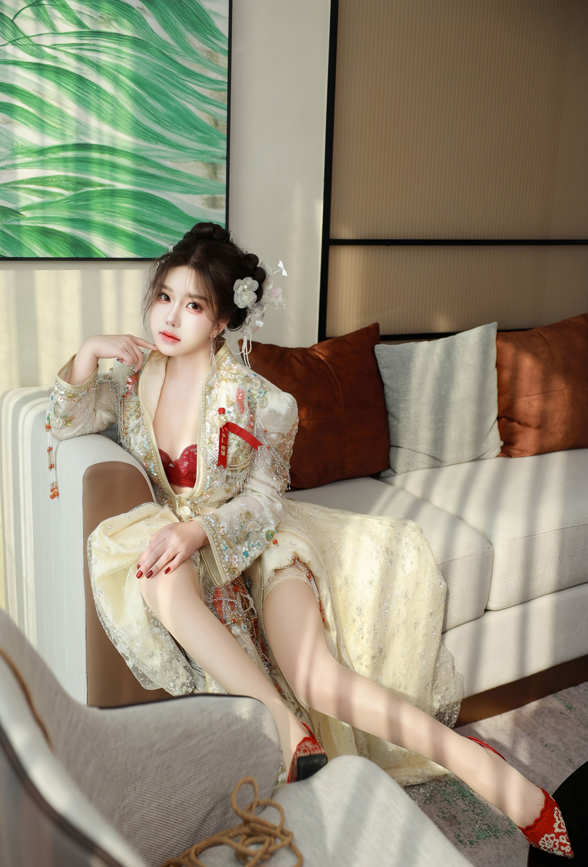 [XiuRen秀人网] 2026.01.12 No.11220 小薯条nienie 性感秀禾 肉色丝袜 大连旅拍写真 [56+1P] 第 56 张