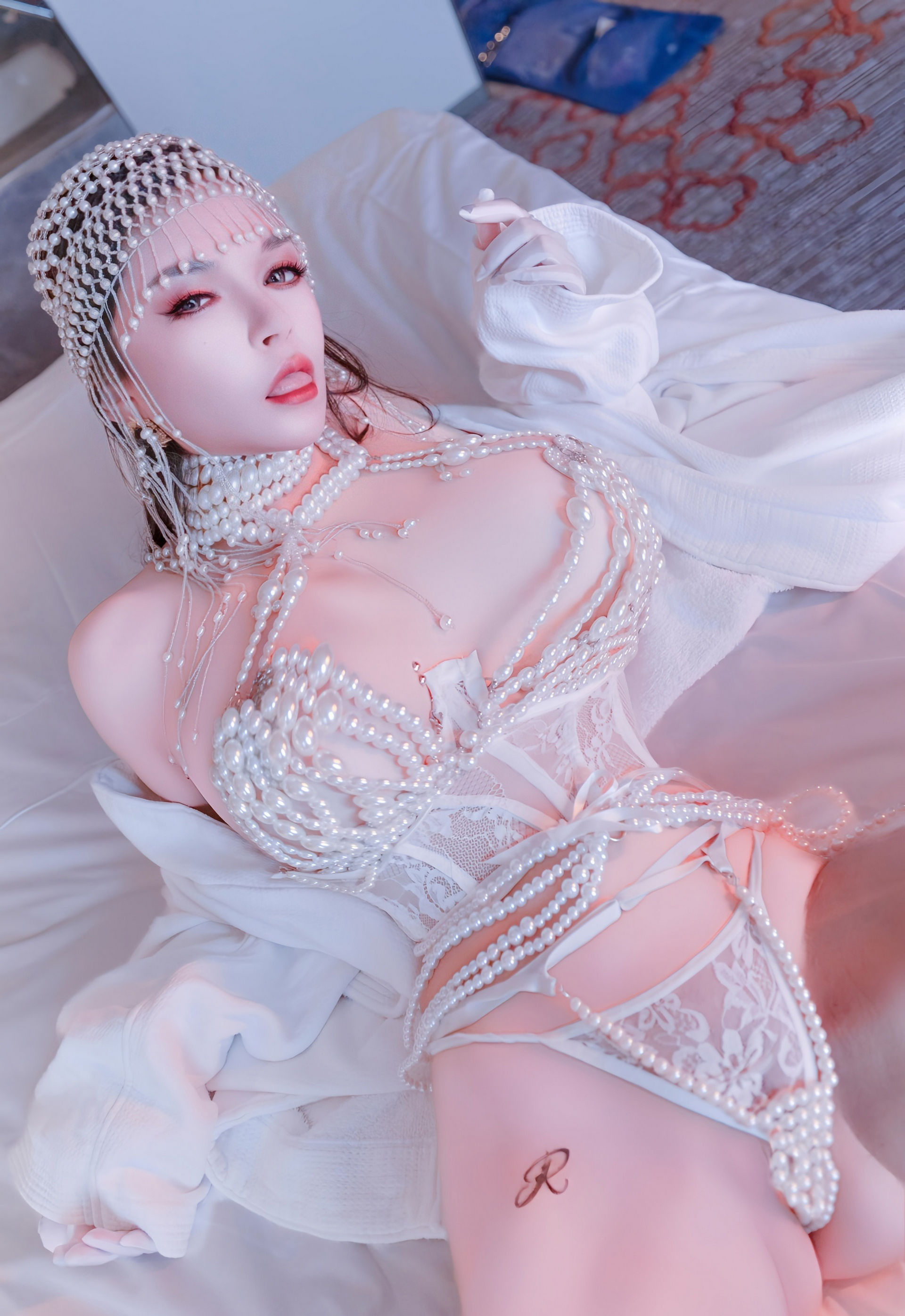 [XiuRen秀人网] 2026.01.13 No.11224 伊丽莎有点白 性感写真 [80+1P] 第 63 张