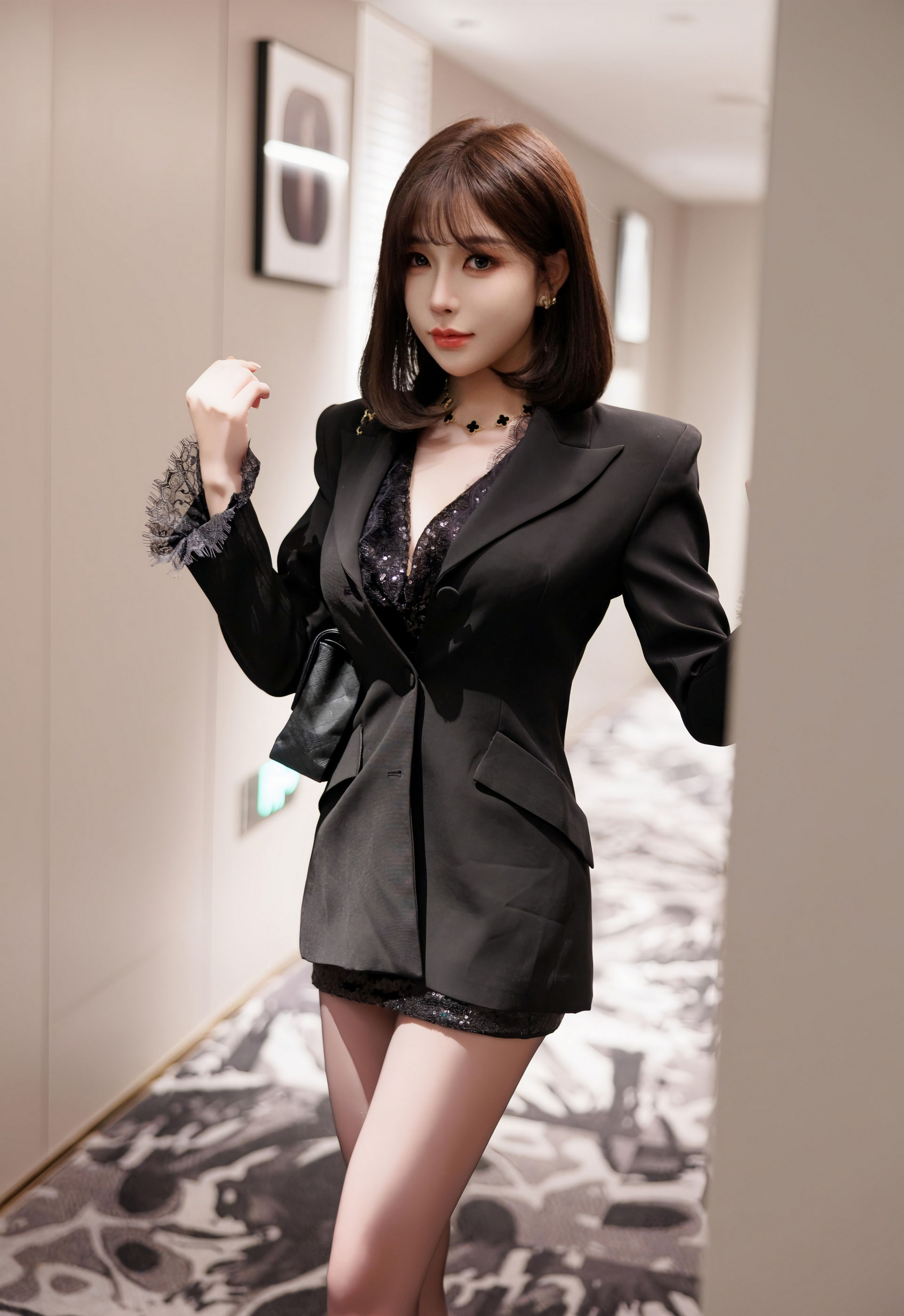 [XiuRen秀人网] 2026.01.27 No.11281 莉芝荔枝 黑色西服 魅惑黑丝 性感写真 [100+1P] 第 93 张