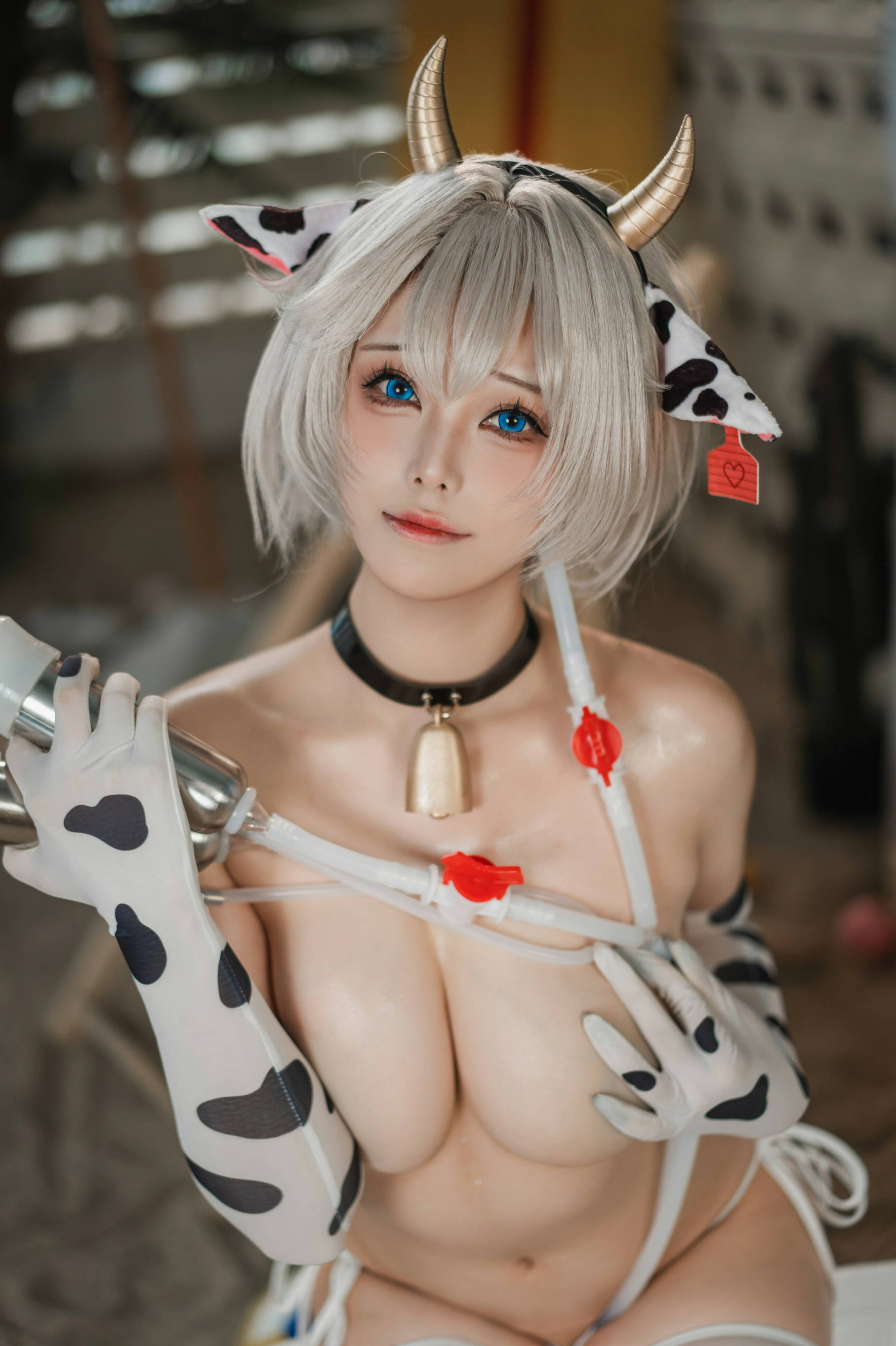 [COSPLAY]蜜汁猫裘 – 棕色尘埃奶牛 .上 第 32 张