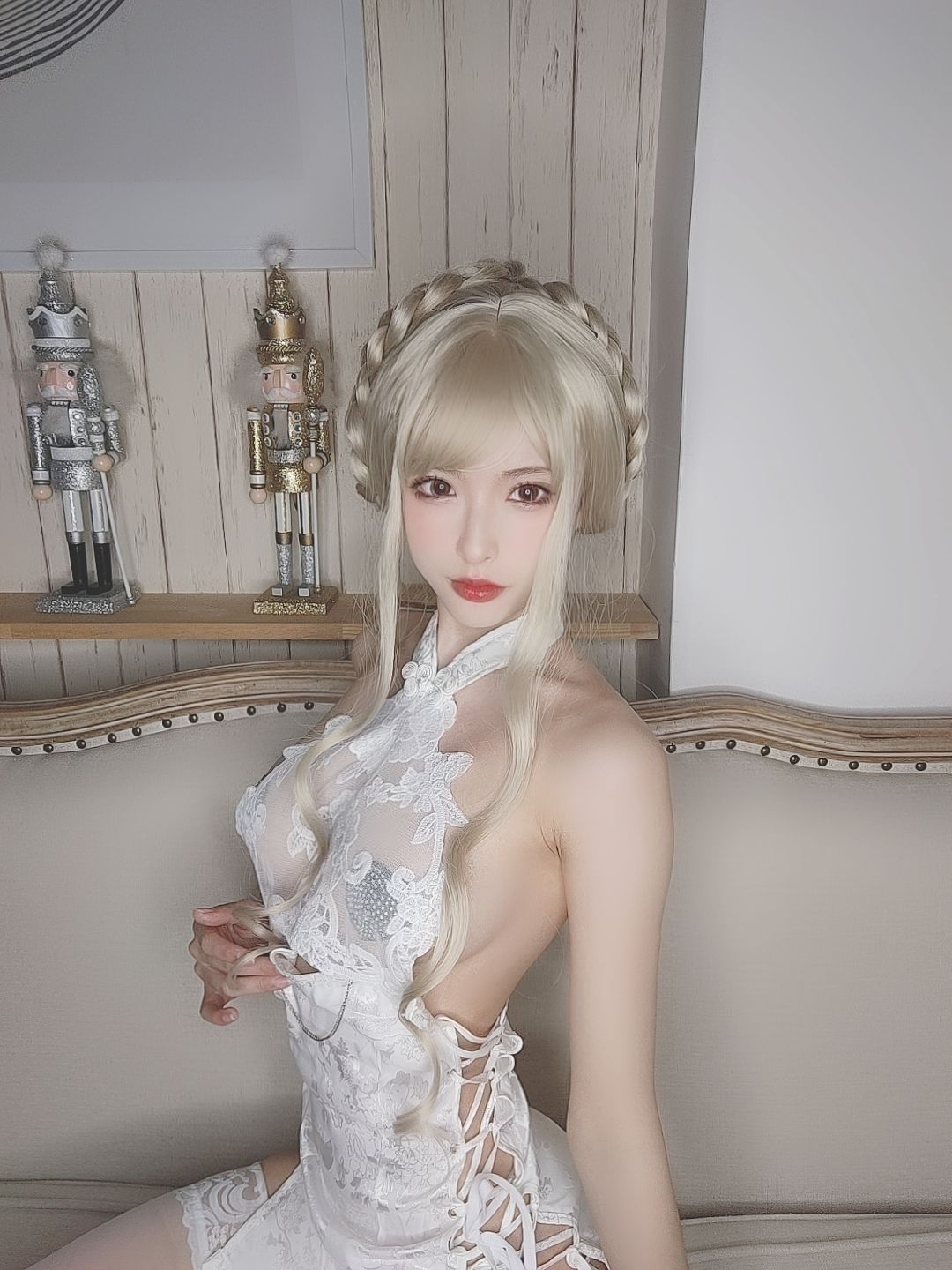 [COSPLAY] 清水由乃 金发旗袍 第 2 张