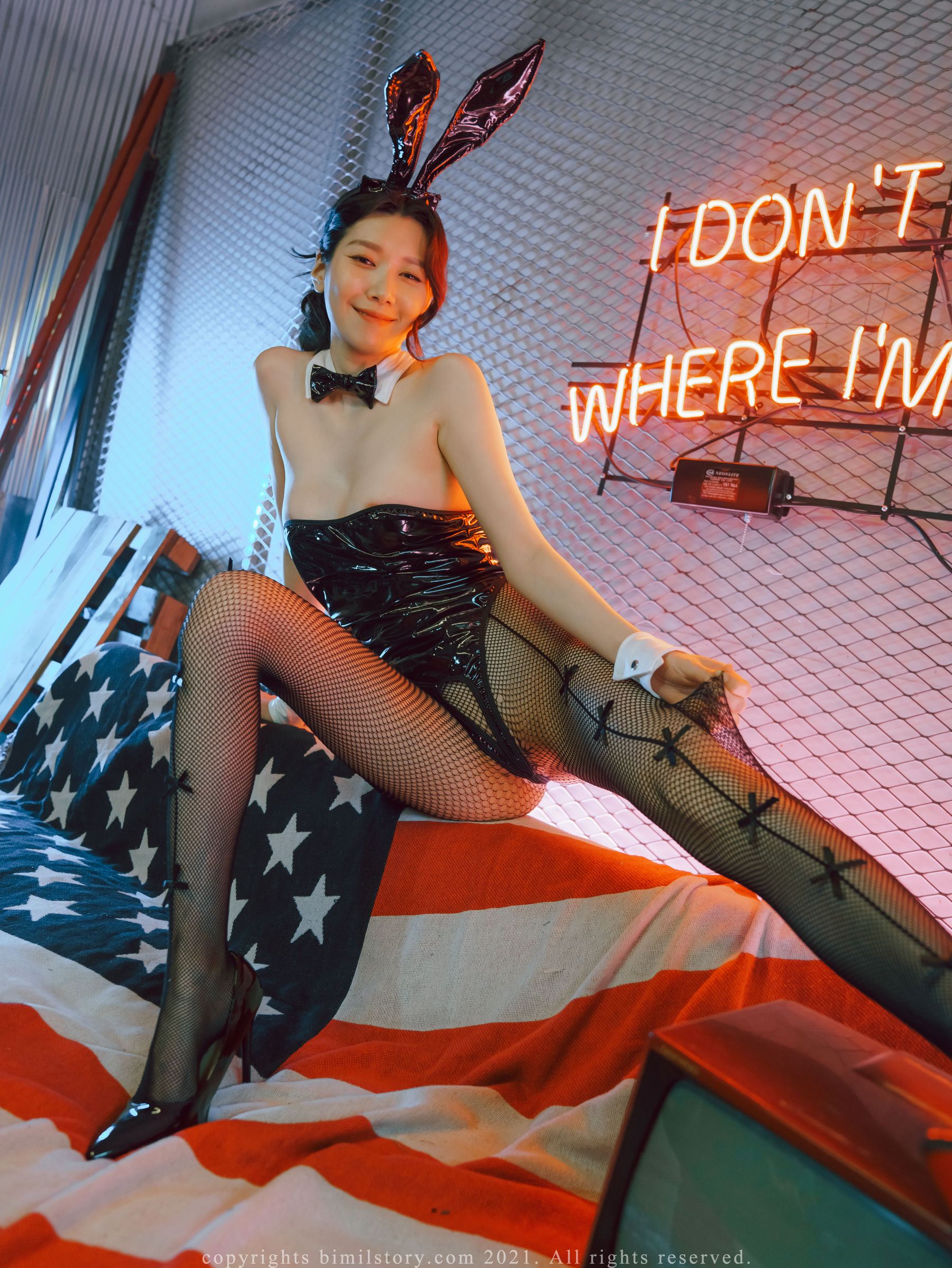 [Bimilstory] Nara – Bunny Girl ‘NARA’ in Wonderland 3 [10P] 封面
