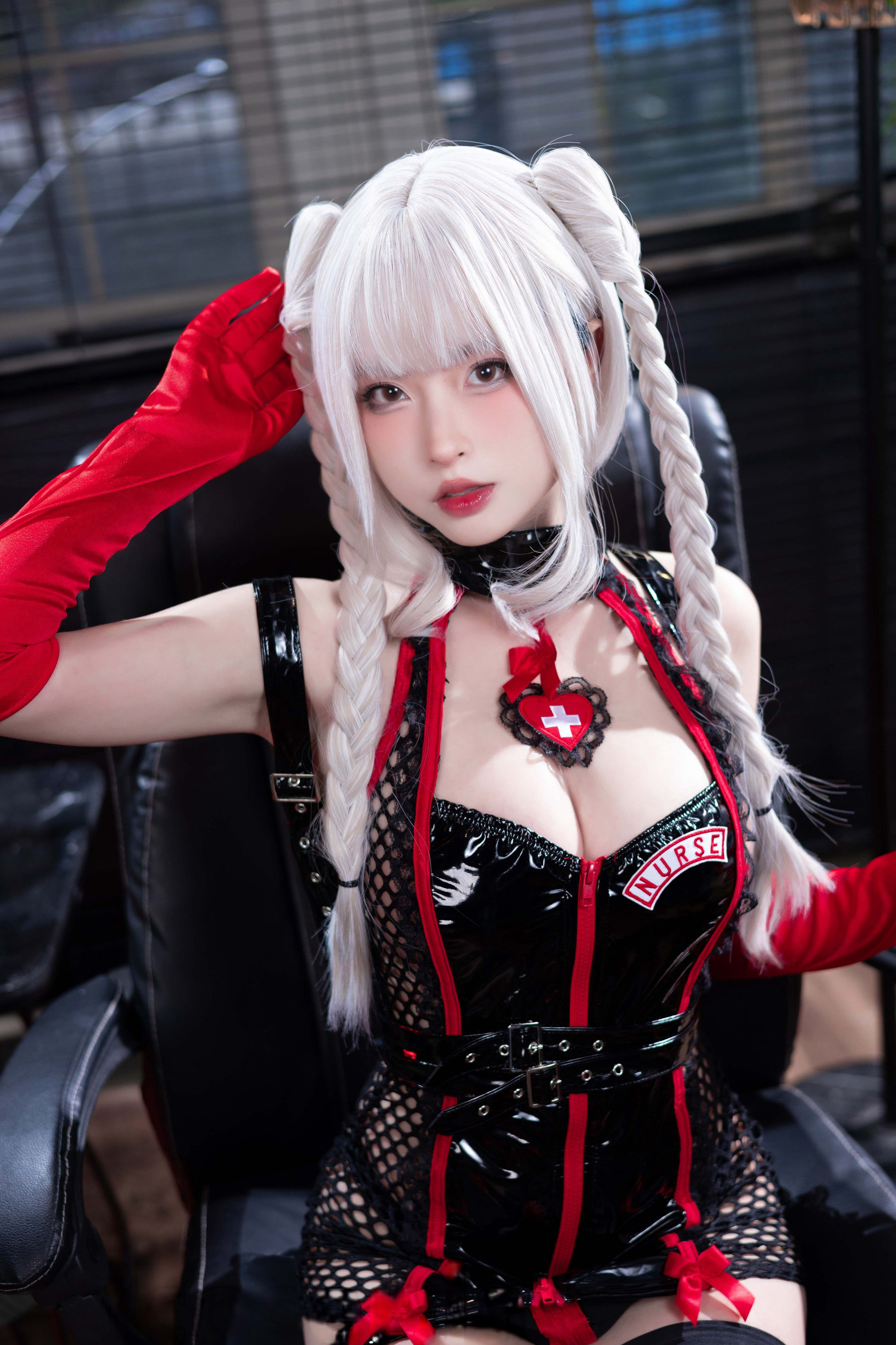 [COSPLAY] 清水由乃 白发护士 第 3 张