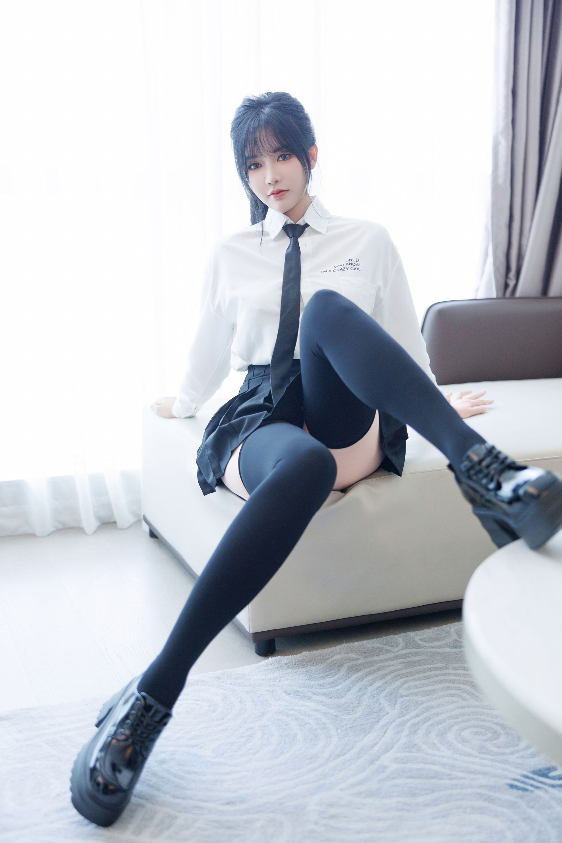 [秀人内购] 娜比 诱人私拍福利 学生装 第 133 张