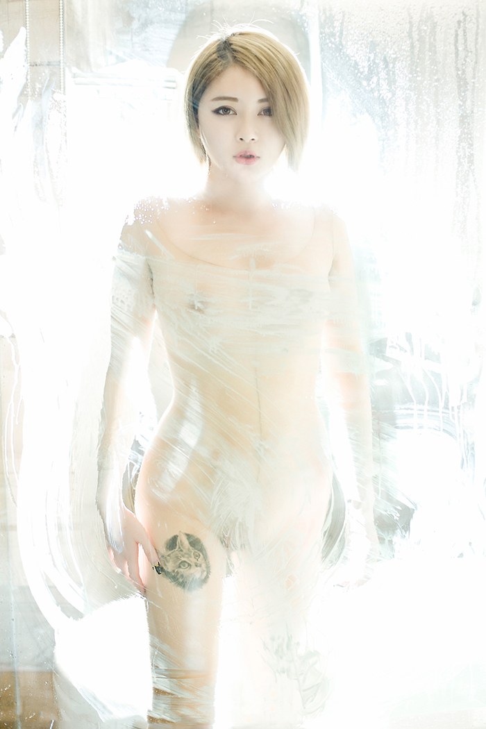 浴室欲女凯竹激情后玉体横陈韵味有余 封面