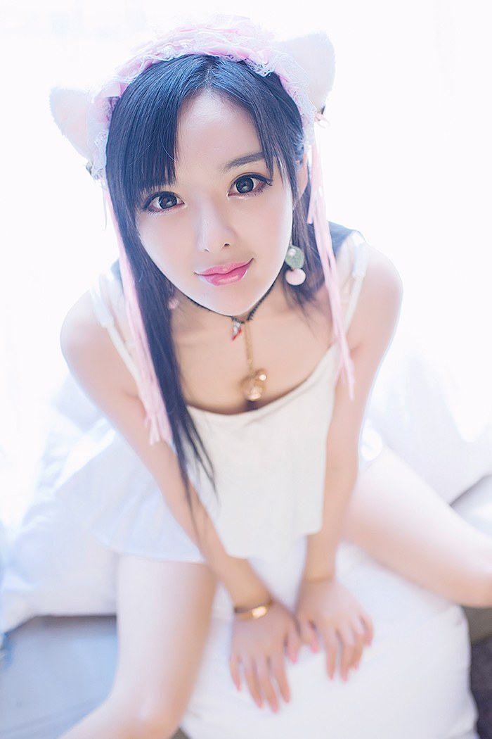 白嫩美娇娘柠檬酥胸翘臀勾人魂魄 封面