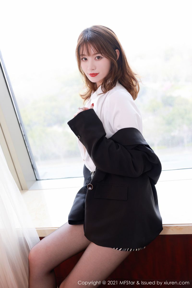 [MFStar模范学院] 2021.03.31 VOL.476 yoo优优 极致黑丝 性感写真 [53+1P] 第 41 张