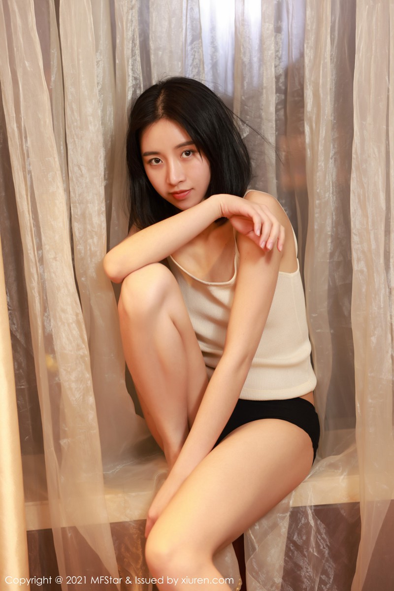 [MFStar模范学院] 2021.04.25 VOL.486 性感模特合集写真 [51+1P] 第 37 张