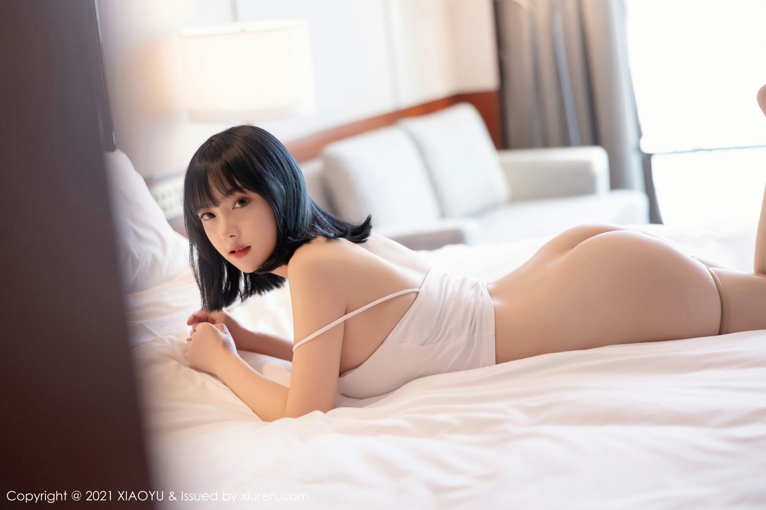 [XIAOYU语画界] 2021.06.10 VOL.547 豆瓣酱 朦胧丝袜性感写真 [41+1P] 封面