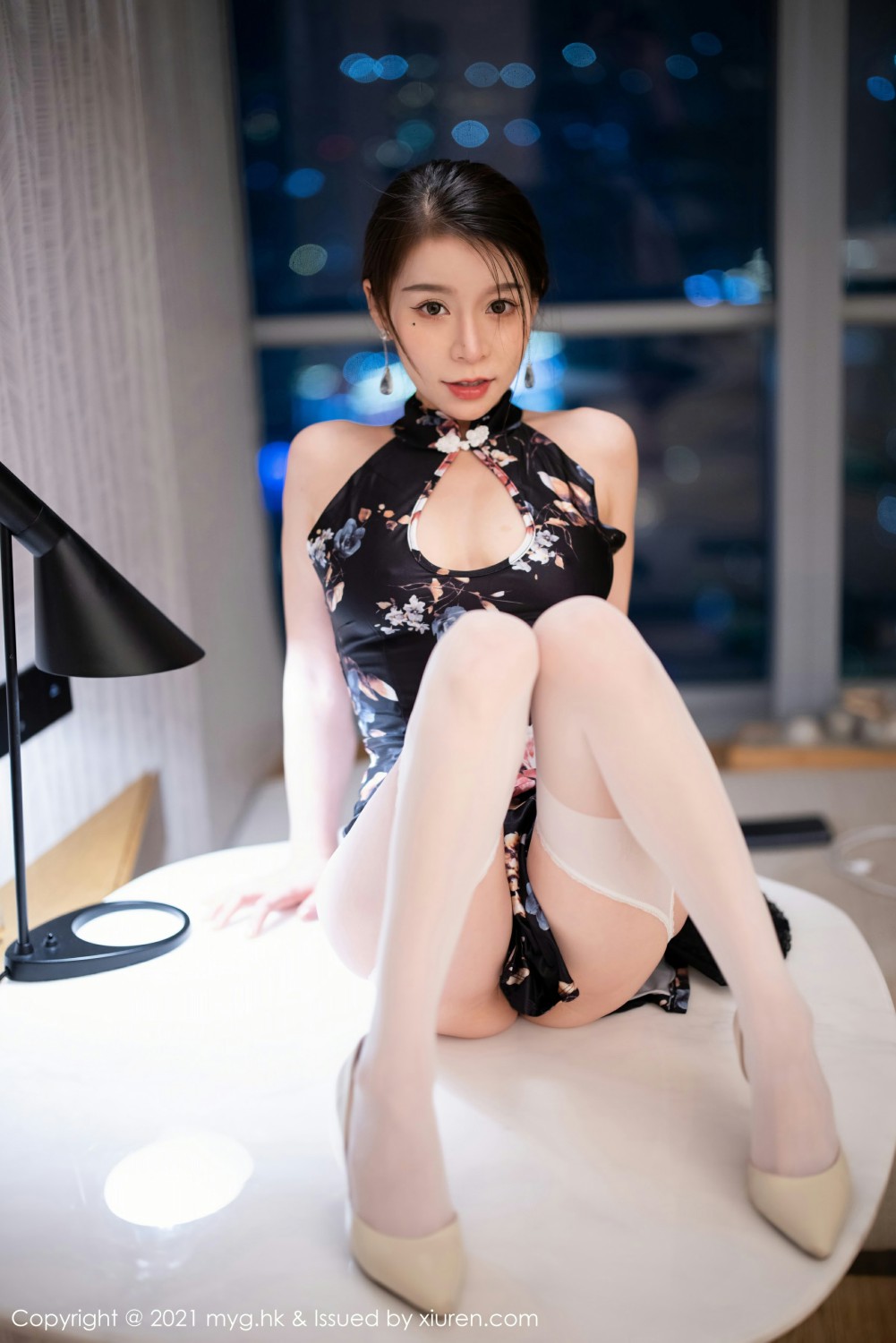 [MyGirl美媛馆] 2021.08.24 VOL.580 vetiver嘉宝贝儿 古典旗袍与现代丝袜 [62+1P] 第 31 张