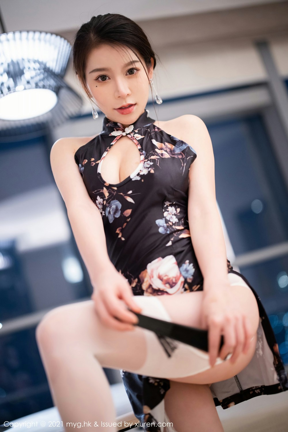 [MyGirl美媛馆] 2021.08.24 VOL.580 vetiver嘉宝贝儿 古典旗袍与现代丝袜 [62+1P] 第 40 张