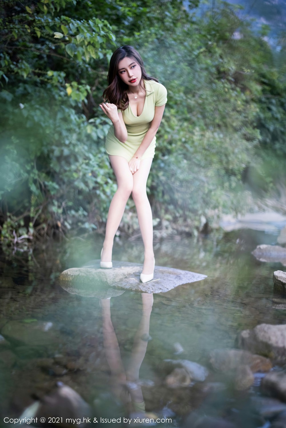 [MyGirl美媛馆] 2021.09.27 VOL.597 绮里嘉ula 山涧溪水中 性感写真 [50+1P] 第 28 张