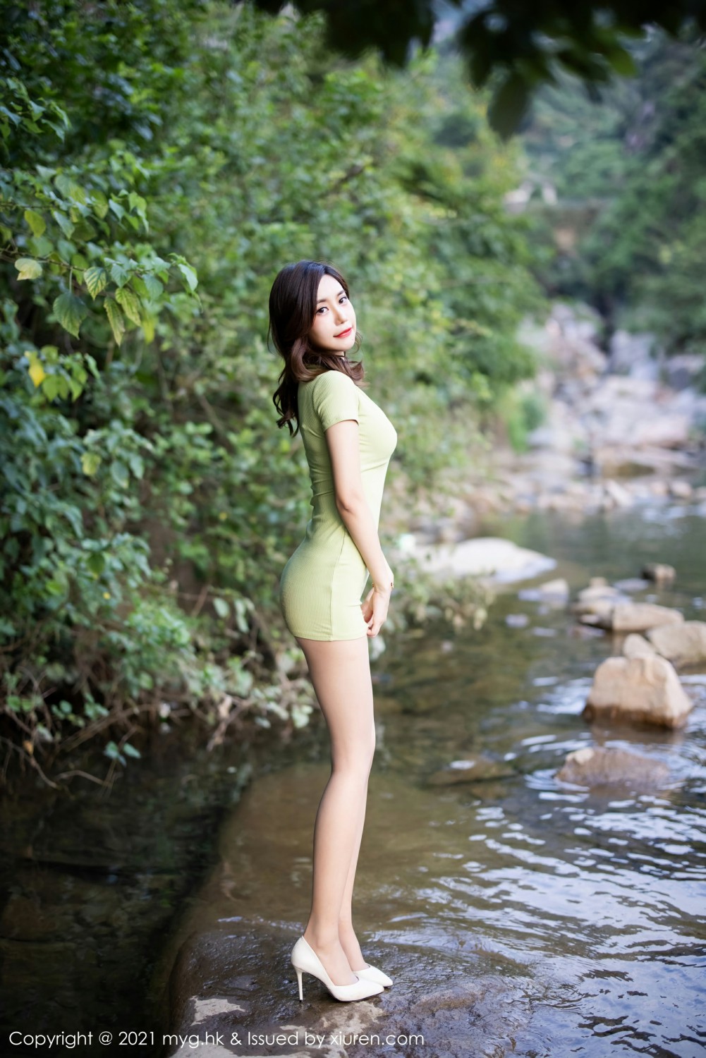 [MyGirl美媛馆] 2021.09.27 VOL.597 绮里嘉ula 山涧溪水中 性感写真 [50+1P] 第 39 张