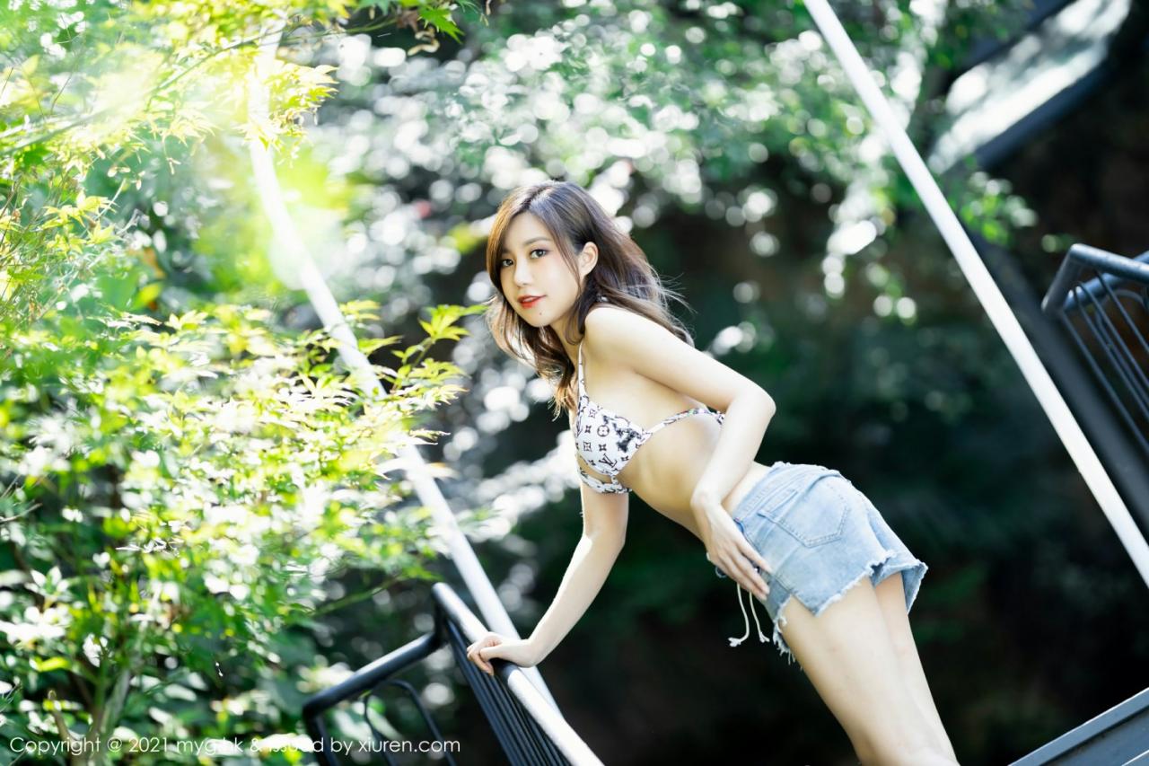 [MyGirl美媛馆] 2021.10.15 VOL.604 绮里嘉ula 清幽的林间 性感写真 [70+1P] 第 45 张