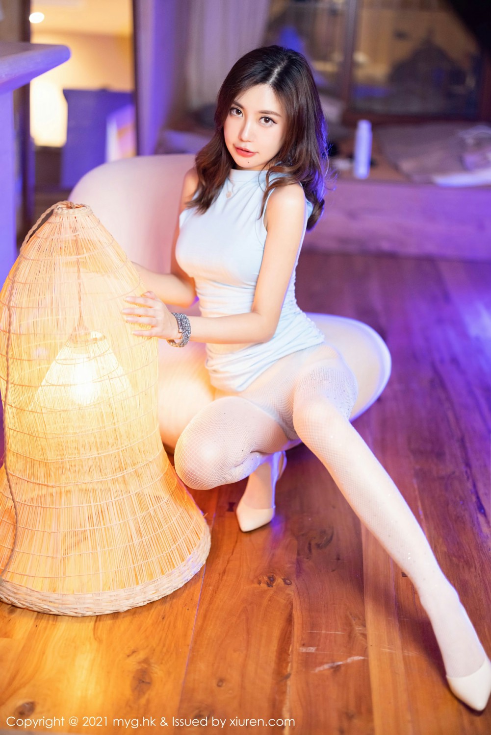 [MyGirl美媛馆] 2021.10.19 VOL.606 绮里嘉ula 典雅礼裙与魅惑网袜 [70+1P] 第 18 张