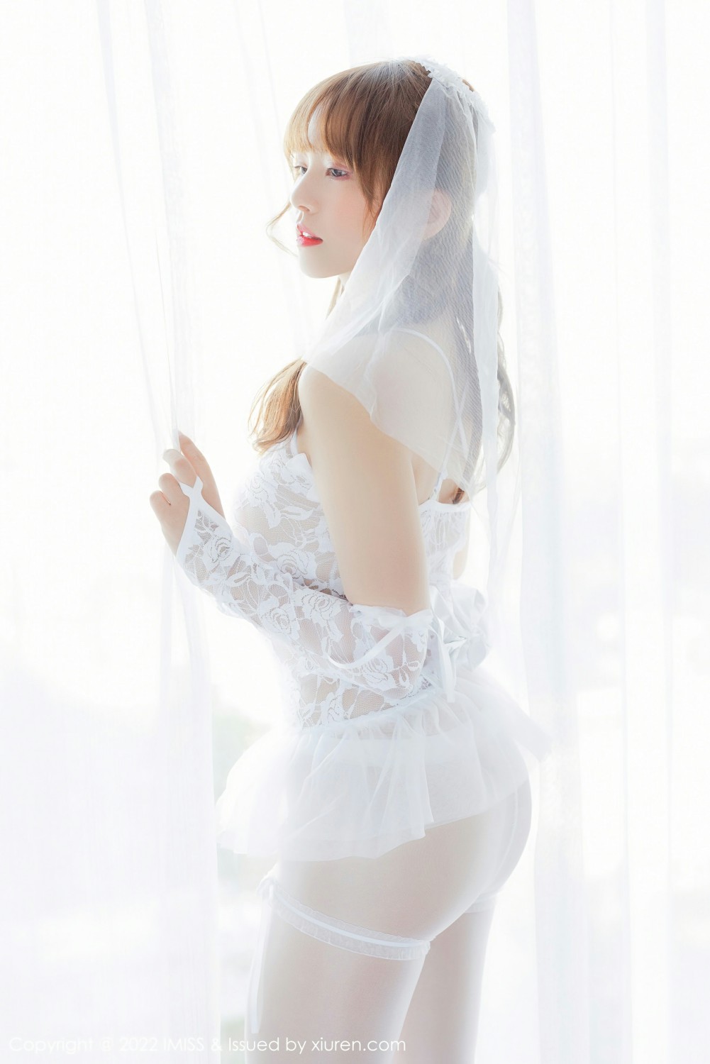 [IMISS爱蜜社] 2022.04.01 VOL.674 张思允Nice 白色蕾丝婚纱 性感写真 [59+1P] 第 52 张