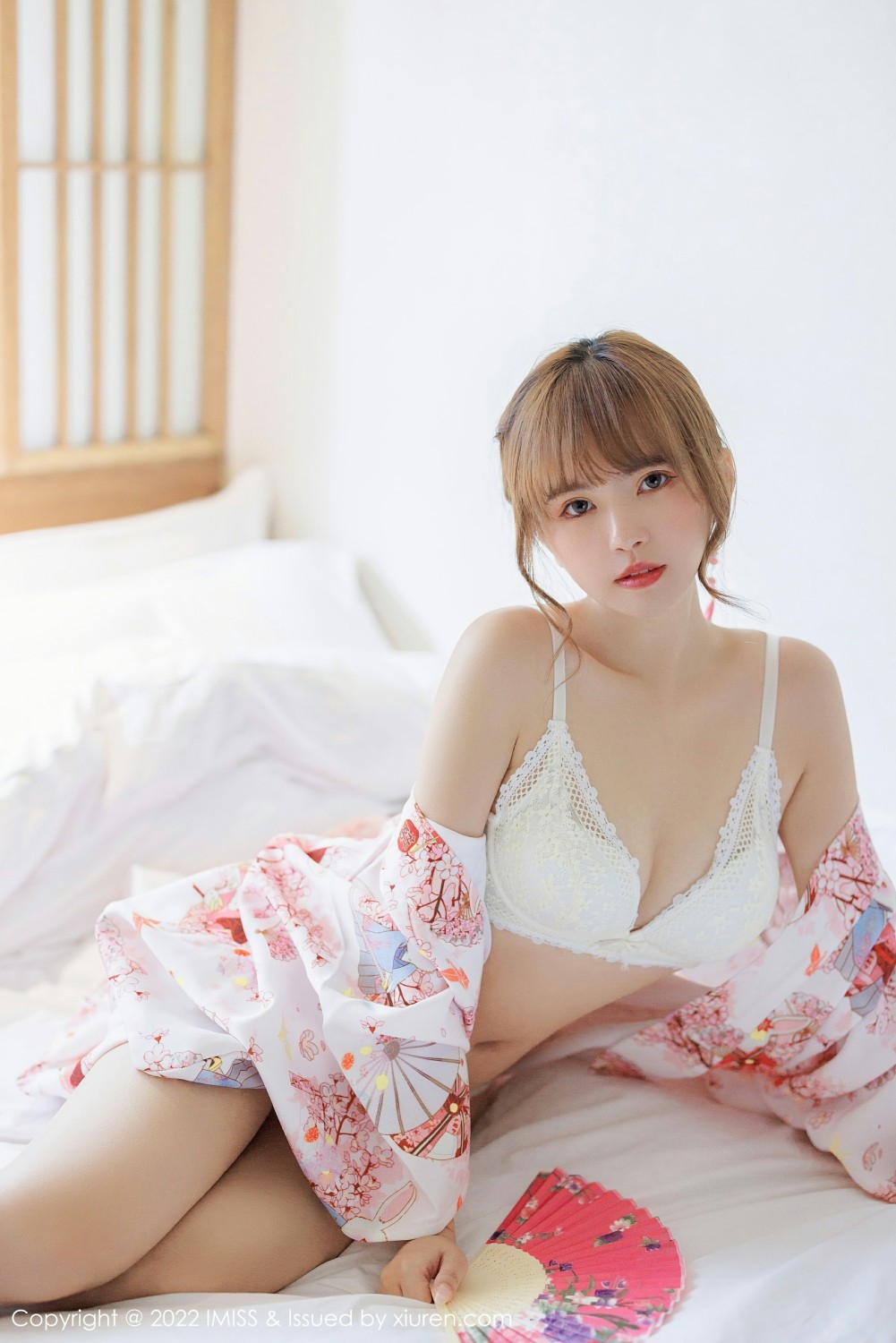 [IMISS爱蜜社] 2022.04.07 VOL.676 张思允Nice 云南心愿写真 蕾丝白色内衣[60+1P] 第 13 张