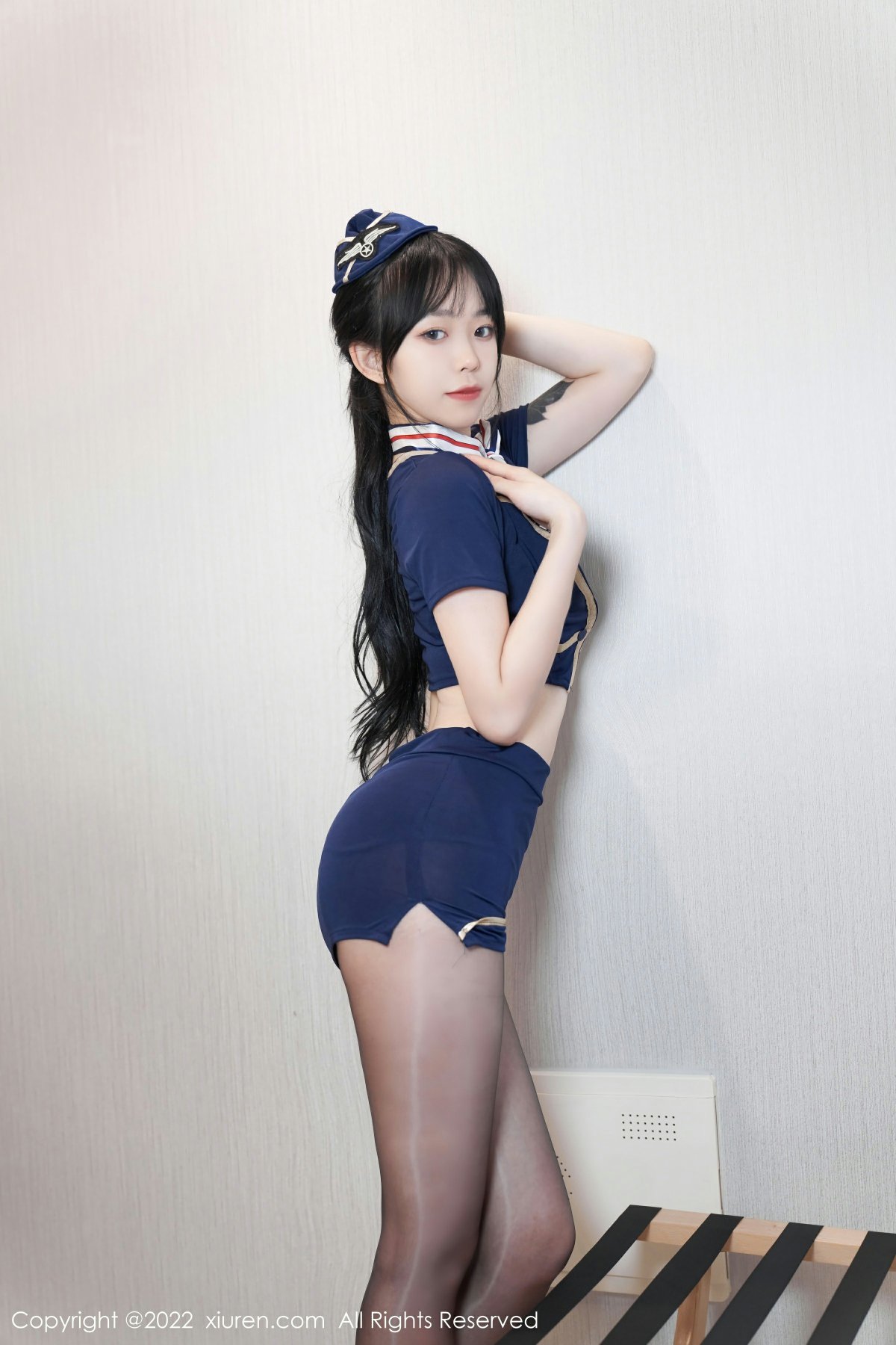 [XiuRen秀人网] 2022.07.28 No.5352 奶瓶. 白色蕾丝内衣 诱人黑丝 性感写真 [60+1P] 封面