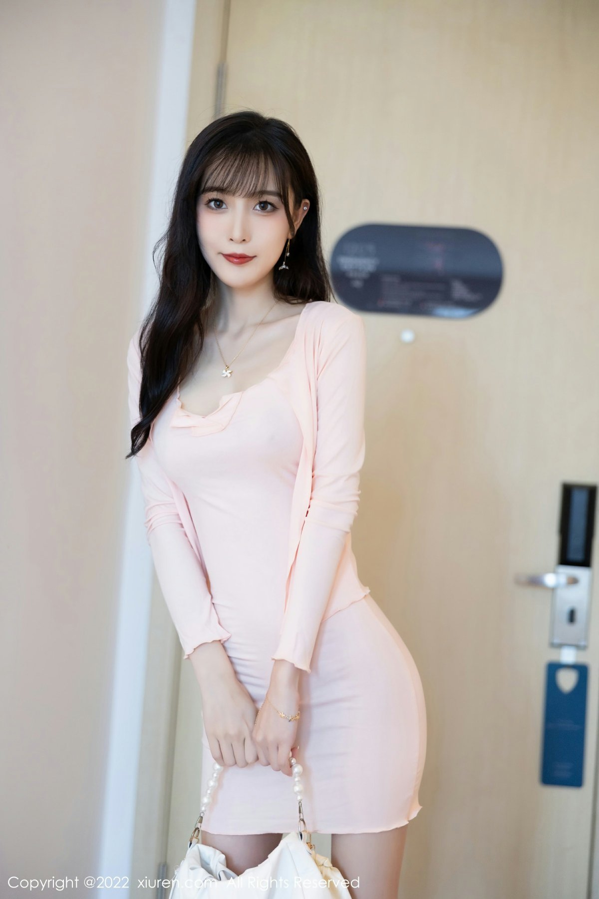 [XiuRen秀人网] 2022.09.05 No.5544 林星阑 诱人粉色服饰 性感写真 [81+1P] 封面