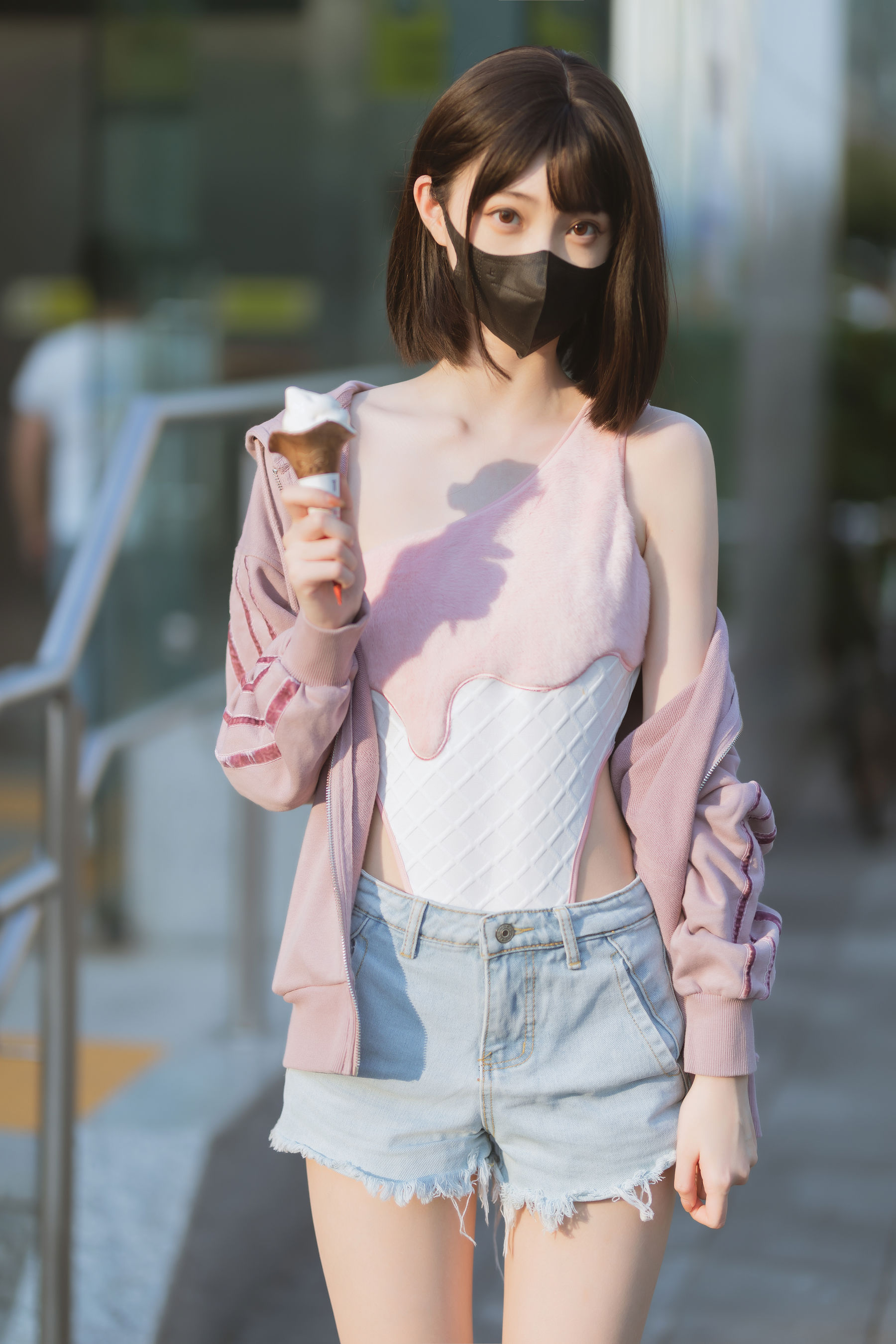 [COSPLAY]许岚 – 冰淇淋 封面