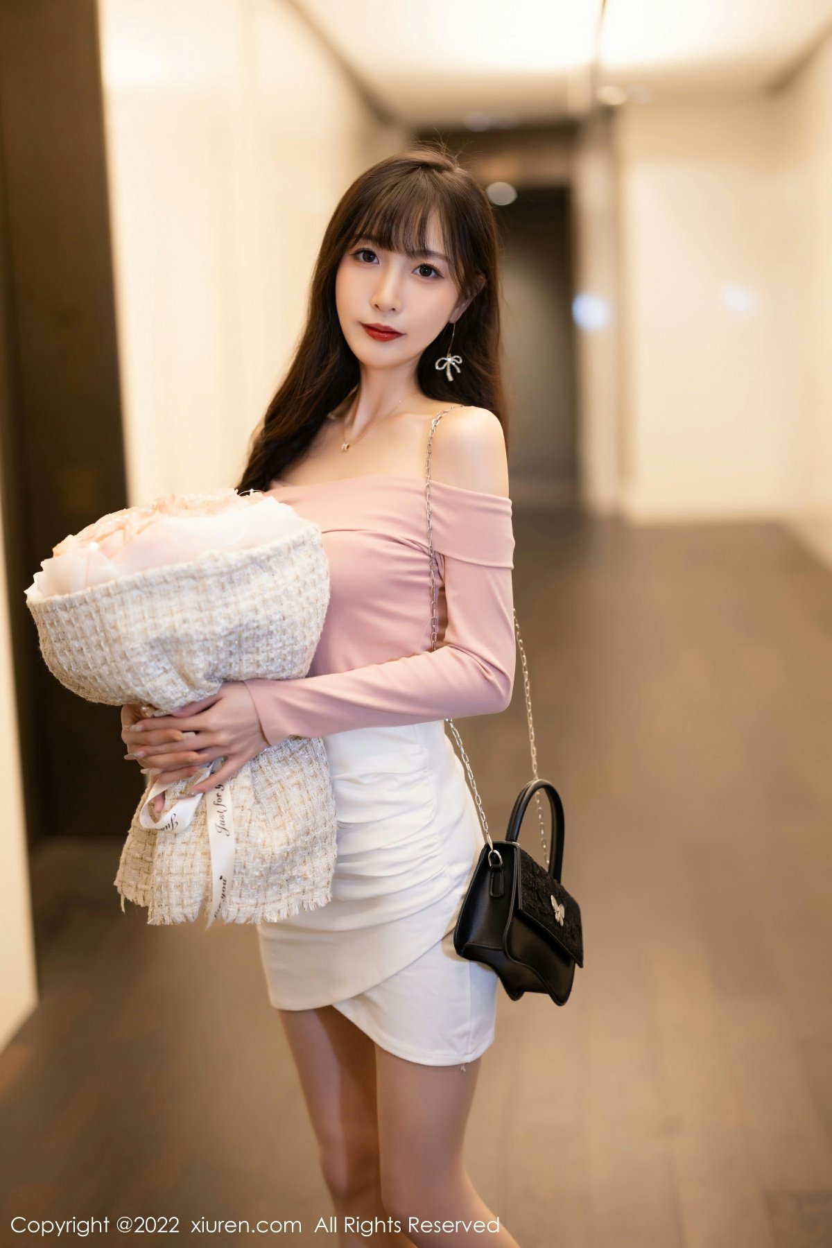 [XiuRen秀人网] 2022.11.30 No.5934 林星阑 粉白色蕾丝内衣 性感写真 [81+1P] 封面