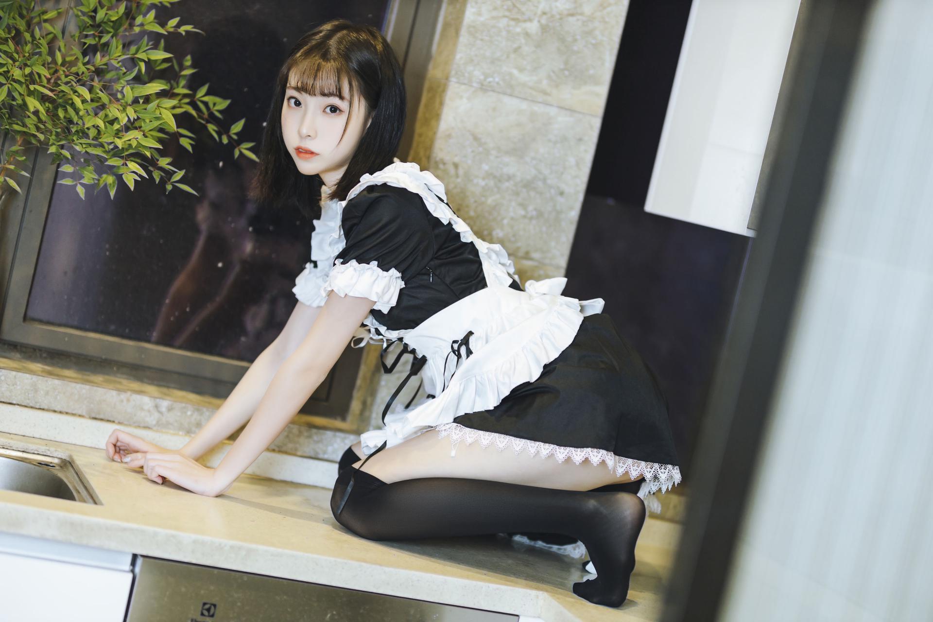 [COSPLAY]许岚 – 短裙女仆 封面
