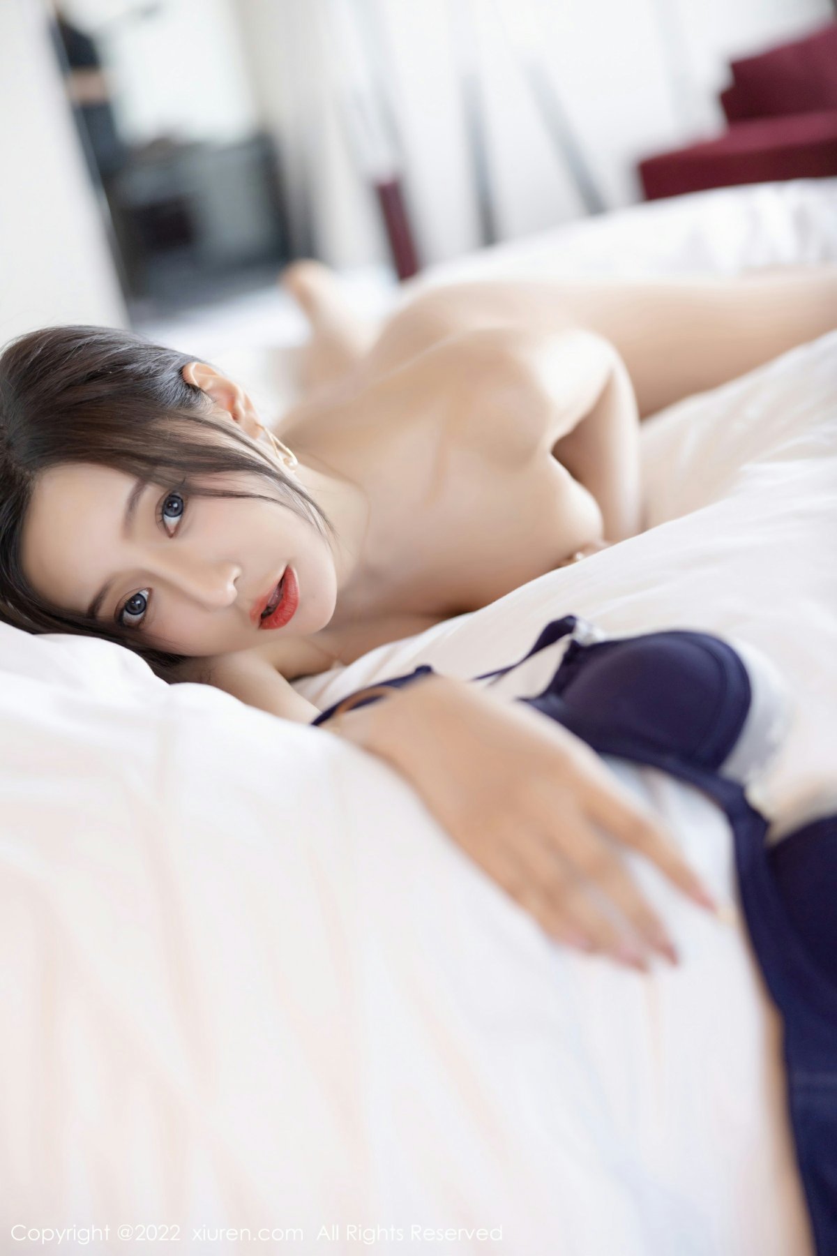[XiuRen秀人网] 2022.12.09 No.5978 王馨瑶yanni 蓝色内衣 性感写真 [81+1P] 封面