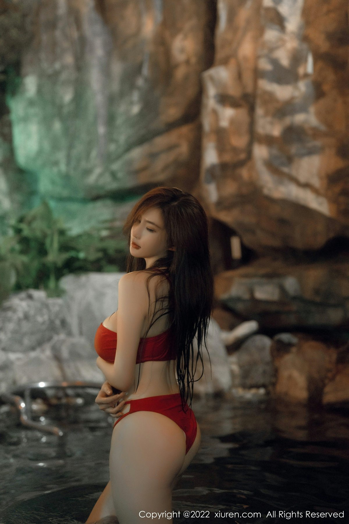 [XiuRen秀人网] 2022.12.19 No.6014 Carol周妍希 性感红色比基尼 私房写真 [58+1P] 封面