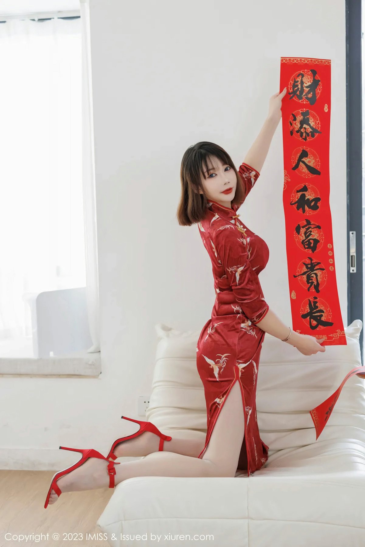 [IMISS爱蜜社] 2023.02.07 VOL.716 Evon陈赞之 新年主题拍摄 性感写真 [51+1P] 第 50 张