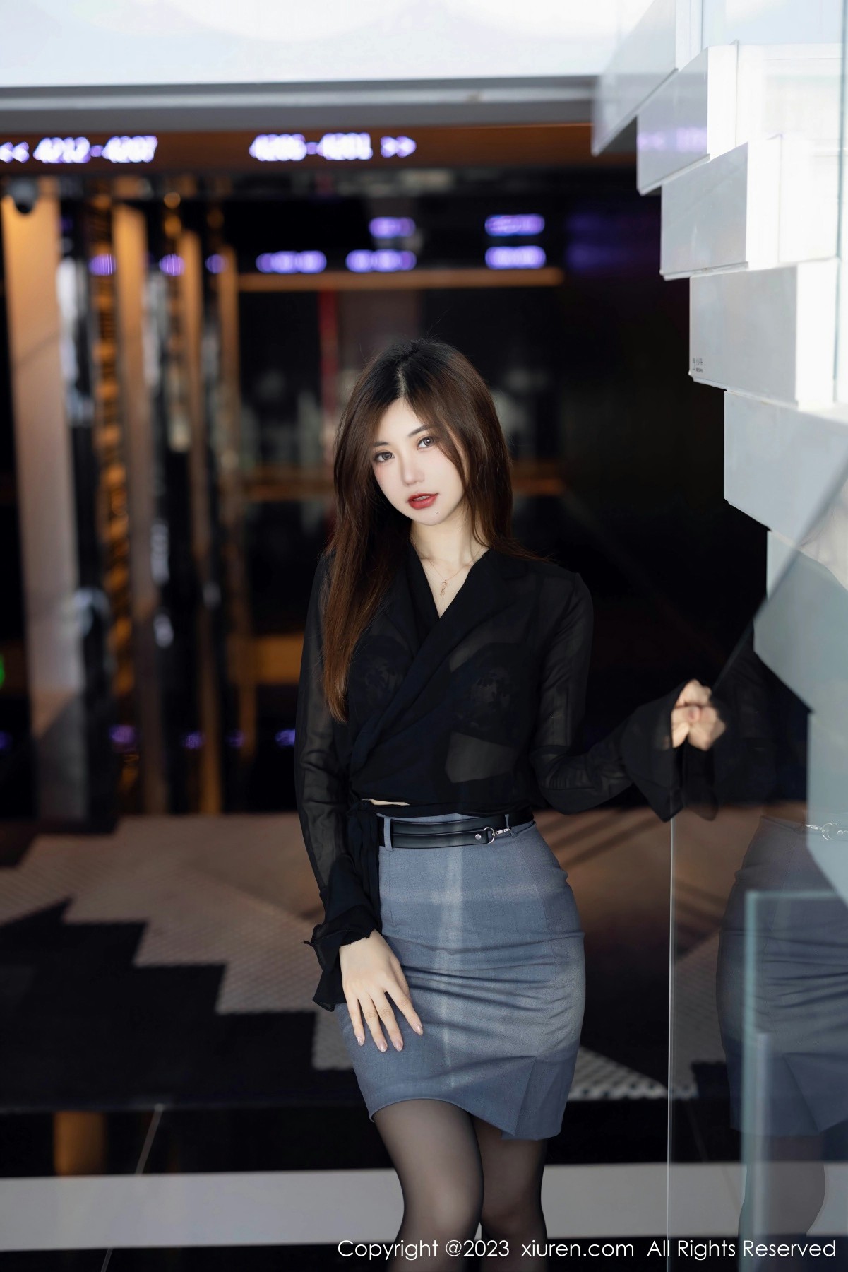 [XiuRen秀人网] 2023.05.19 No.6770 绮里嘉ula 黑色蕾丝内衣 性感写真 [93+1P] 封面