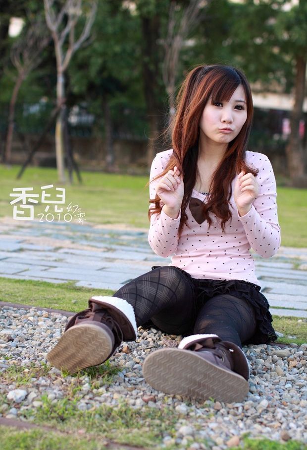 清纯MM香儿华山写真 笑容很甜很美 封面